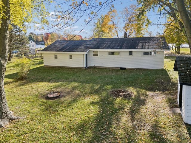 332 Mill Street, Trufant, MI 49347
