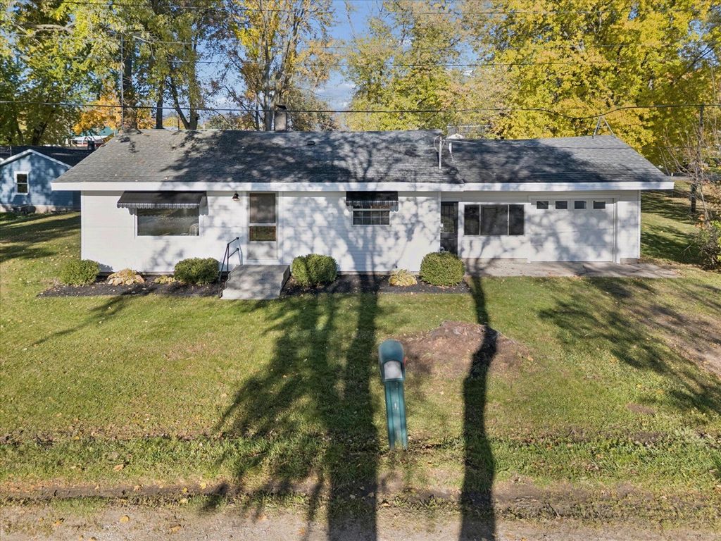 332 Mill Street, Trufant, MI 49347