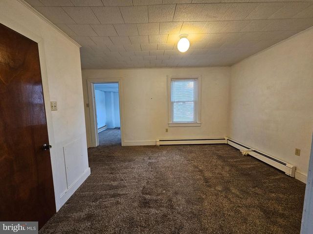 606 S FRONT ST, Wrightsville, PA 17368