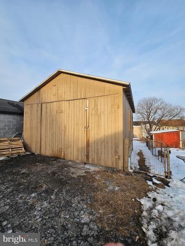 606 S FRONT ST, Wrightsville, PA 17368