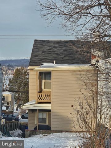 606 S FRONT ST, Wrightsville, PA 17368