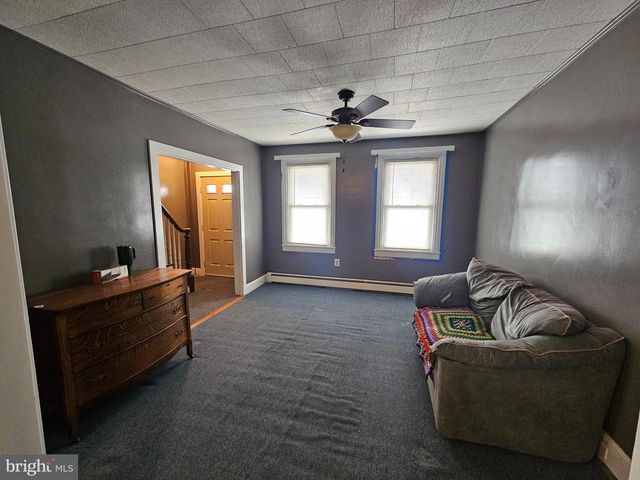 606 S FRONT ST, Wrightsville, PA 17368