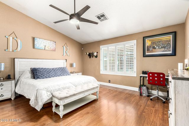 6512 N 90TH Drive, Glendale, AZ 85305