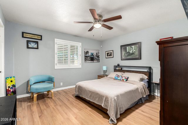 6512 N 90TH Drive, Glendale, AZ 85305