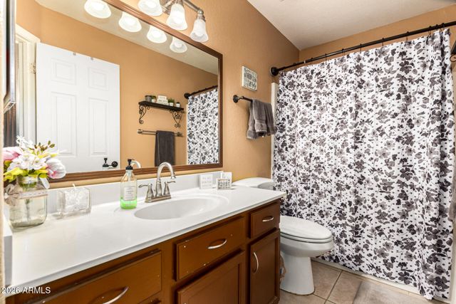 6512 N 90TH Drive, Glendale, AZ 85305