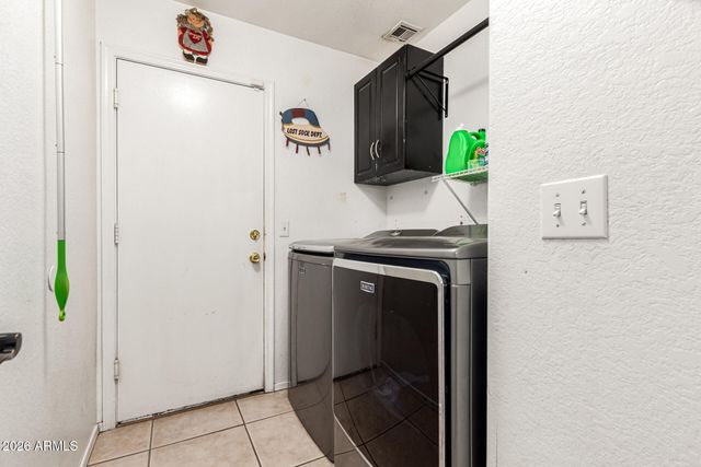 6512 N 90TH Drive, Glendale, AZ 85305