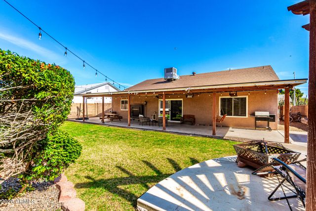 6512 N 90TH Drive, Glendale, AZ 85305