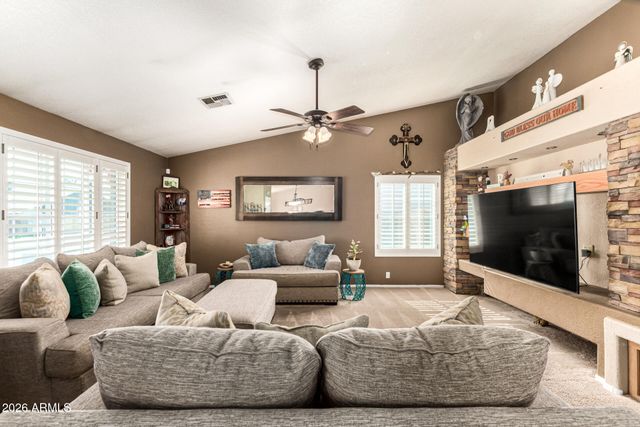 6512 N 90TH Drive, Glendale, AZ 85305