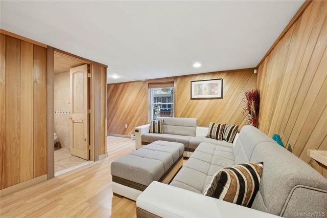 12 Donenfeld Drive, Kauneonga Lake, NY 12720