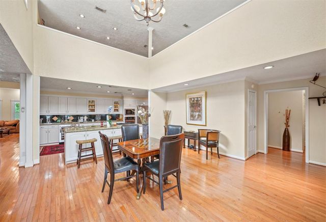 1327 Ashland Street, Houston, TX 77008