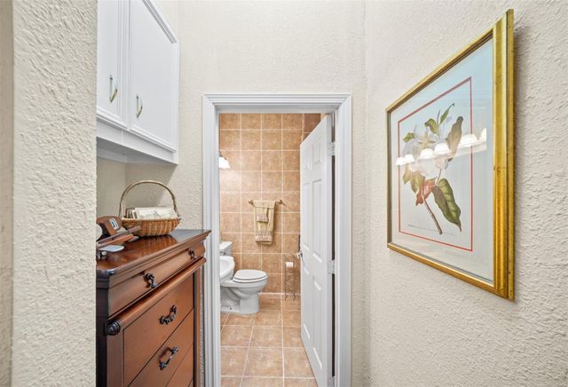 1327 Ashland Street, Houston, TX 77008