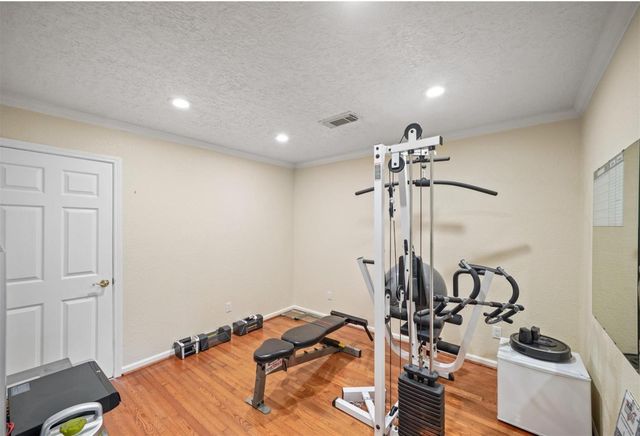 1327 Ashland Street, Houston, TX 77008