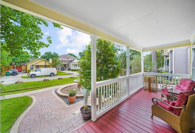 1327 Ashland Street, Houston, TX 77008
