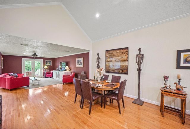 1327 Ashland Street, Houston, TX 77008