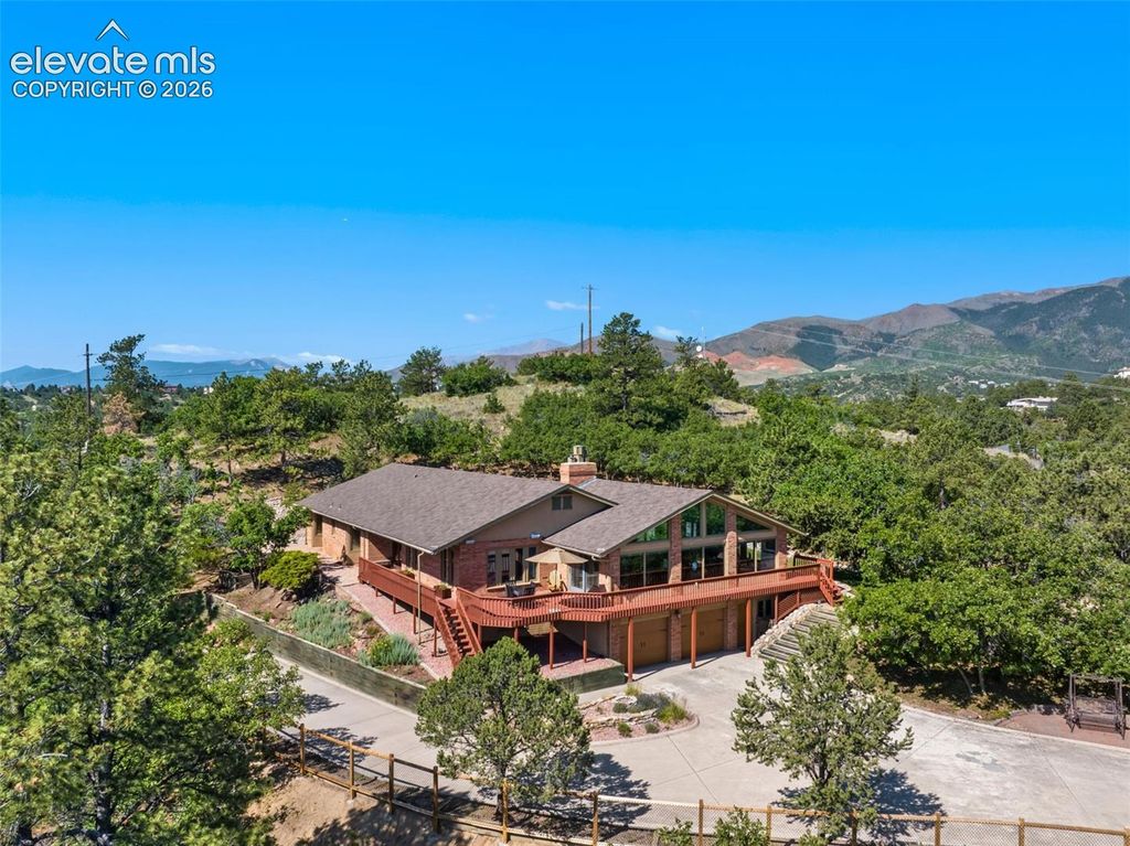 8020 Westwood Road, Colorado Springs, CO 80919 — exterior