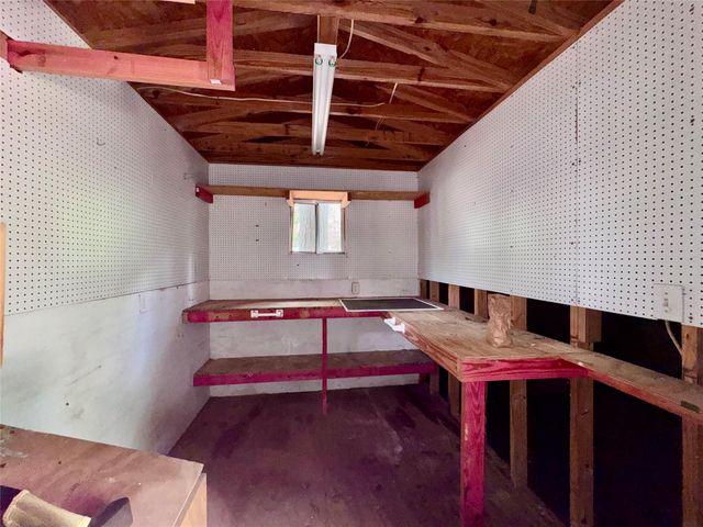 106 Westlake Road, Trinity, TX 75862