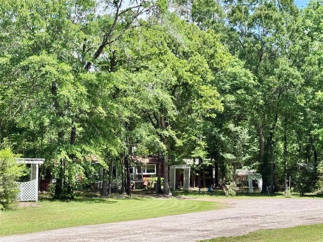 106 Westlake Road, Trinity, TX 75862