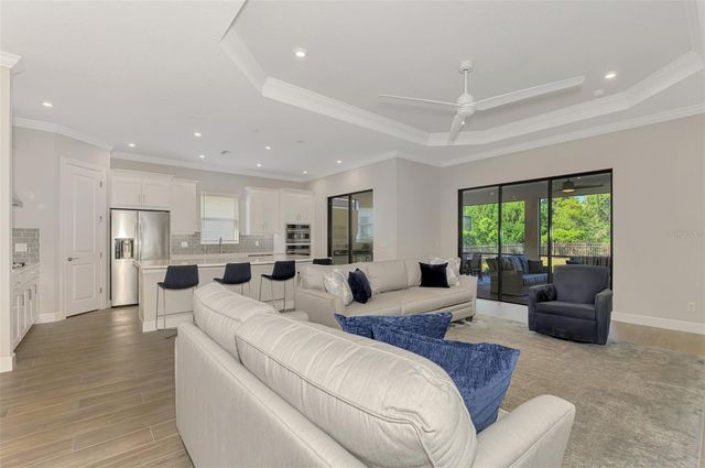 5313 TRAILS BEND COURT, Sarasota, FL 34238