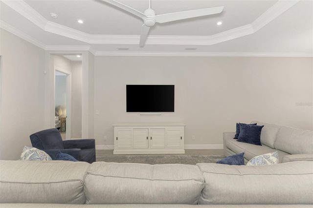 5313 TRAILS BEND COURT, Sarasota, FL 34238