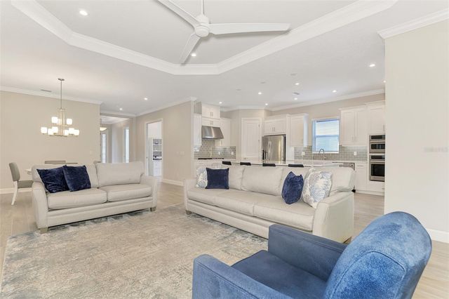 5313 TRAILS BEND COURT, Sarasota, FL 34238