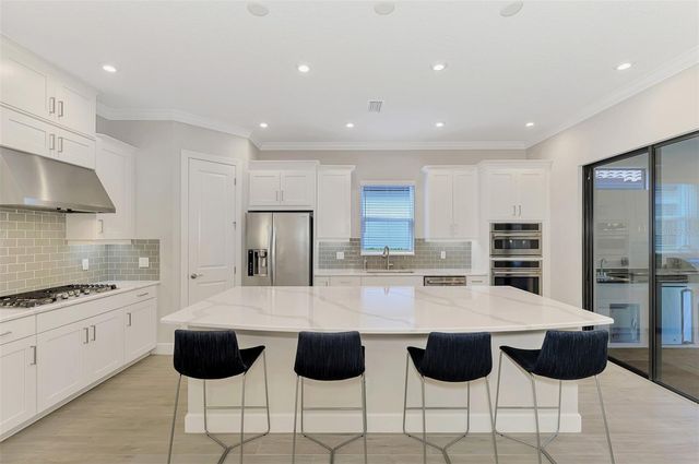 5313 TRAILS BEND COURT, Sarasota, FL 34238