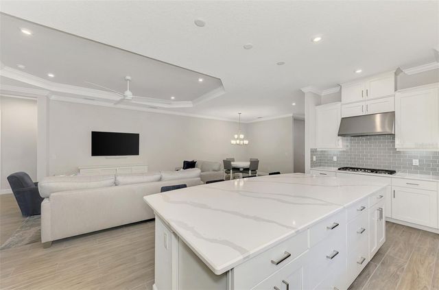 5313 TRAILS BEND COURT, Sarasota, FL 34238