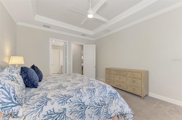 5313 TRAILS BEND COURT, Sarasota, FL 34238