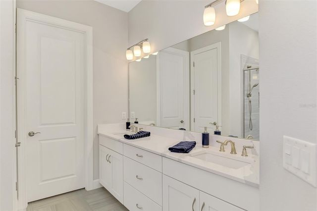 5313 TRAILS BEND COURT, Sarasota, FL 34238