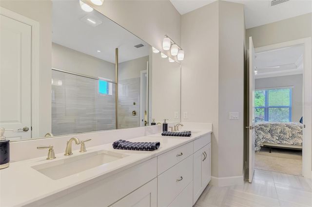 5313 TRAILS BEND COURT, Sarasota, FL 34238