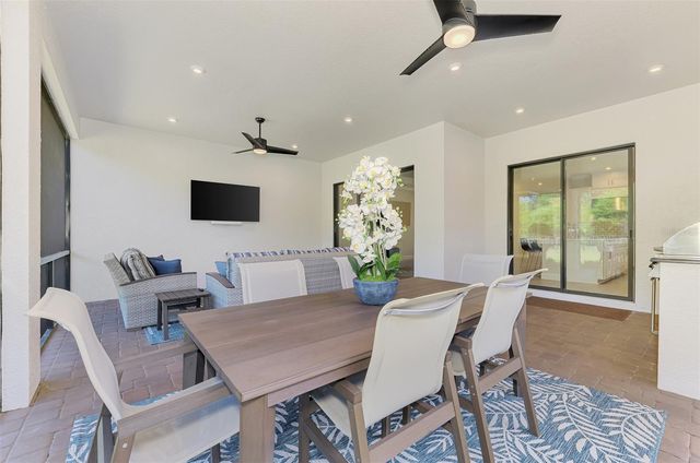 5313 TRAILS BEND COURT, Sarasota, FL 34238