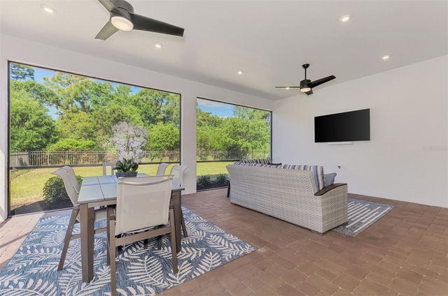 5313 TRAILS BEND COURT, Sarasota, FL 34238