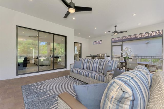 5313 TRAILS BEND COURT, Sarasota, FL 34238