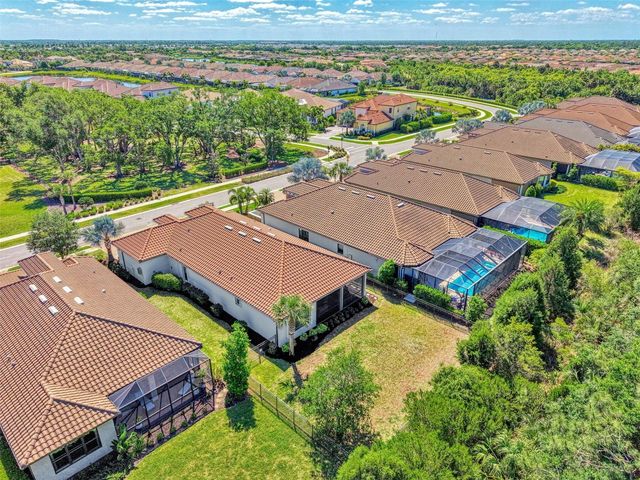 5313 TRAILS BEND COURT, Sarasota, FL 34238