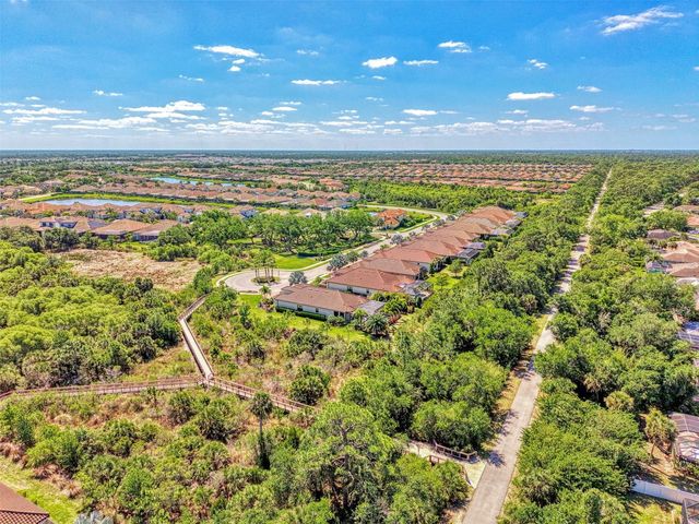 5313 TRAILS BEND COURT, Sarasota, FL 34238