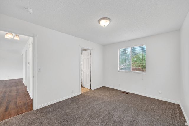 5486 S 3465 W, Taylorsville, UT 84118