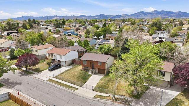 5486 S 3465 W, Taylorsville, UT 84118