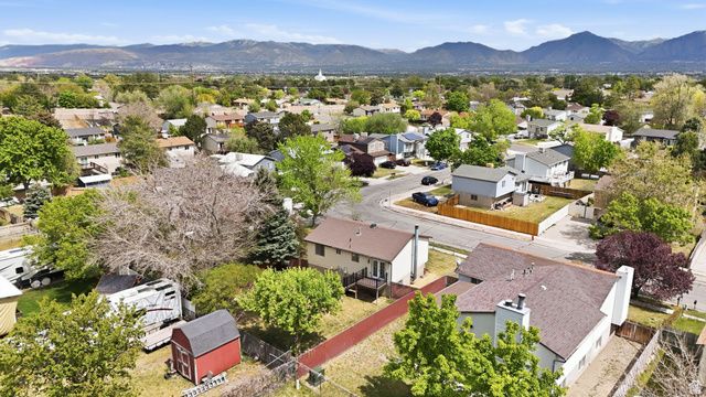5486 S 3465 W, Taylorsville, UT 84118