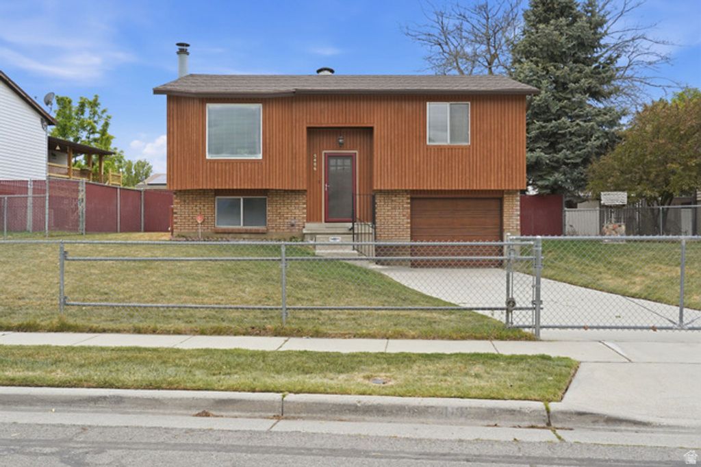 5486 S 3465 W, Taylorsville, UT 84118