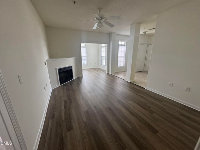 2511 Friedland Place 202, Raleigh, NC 27617