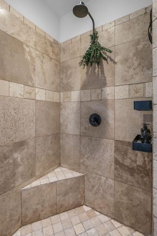 1117 E Creekside Court, Sisters, OR 97759