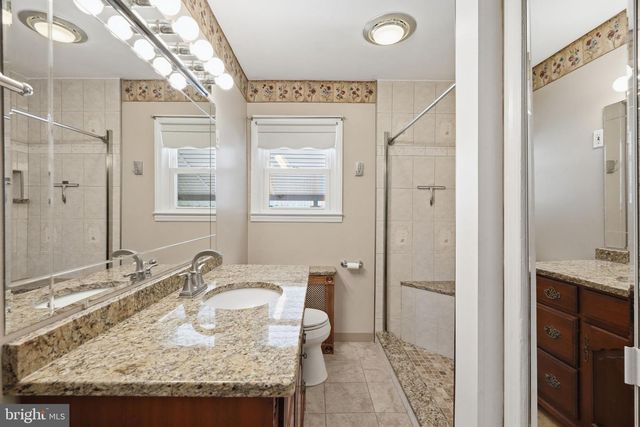 1704 LINCOLN ST, Bethlehem, PA 18017