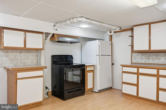 1704 LINCOLN ST, Bethlehem, PA 18017