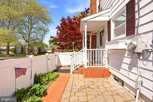 1704 LINCOLN ST, Bethlehem, PA 18017