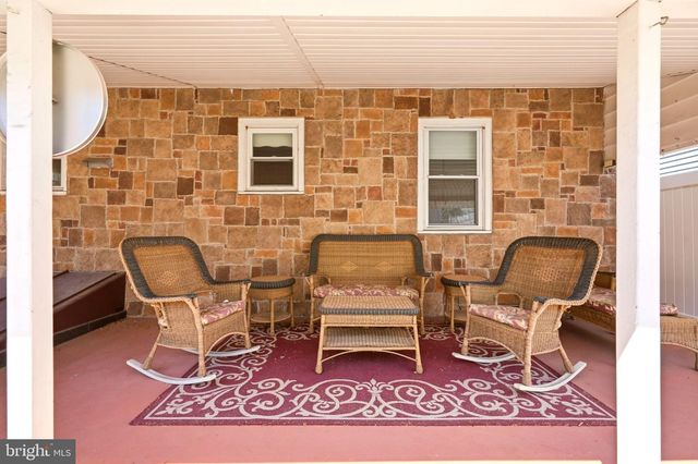 1704 LINCOLN ST, Bethlehem, PA 18017