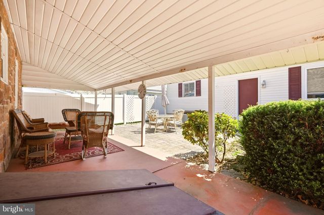 1704 LINCOLN ST, Bethlehem, PA 18017