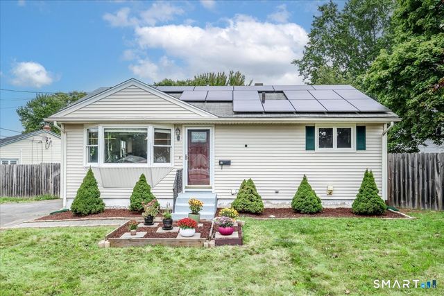79 Aircraft Road, West Haven, CT 06516