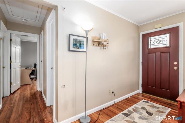 79 Aircraft Road, West Haven, CT 06516