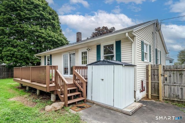 79 Aircraft Road, West Haven, CT 06516