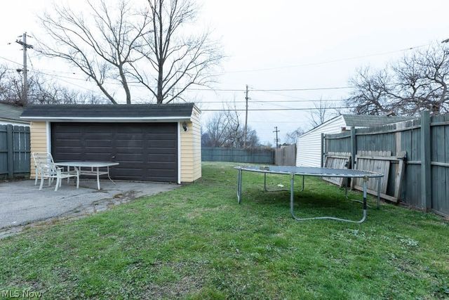 3720 Washington Park, Newburgh Heights, OH 44105