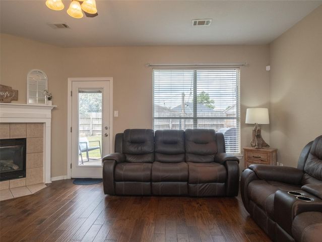 19327 Dickson Park Drive, Spring, TX 77373